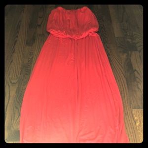 Hello red maxi!